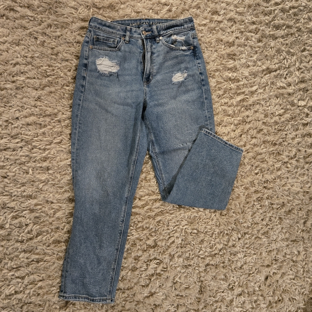 American eagle mom jean